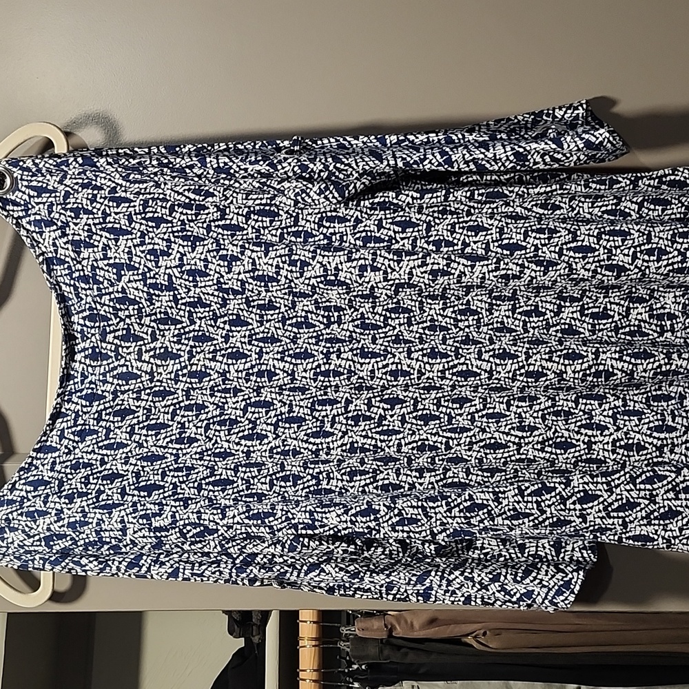 Blue blouse with peak a boo sleeve6